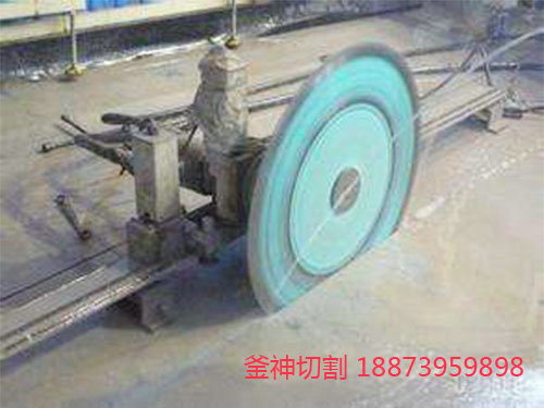 碟锯切割