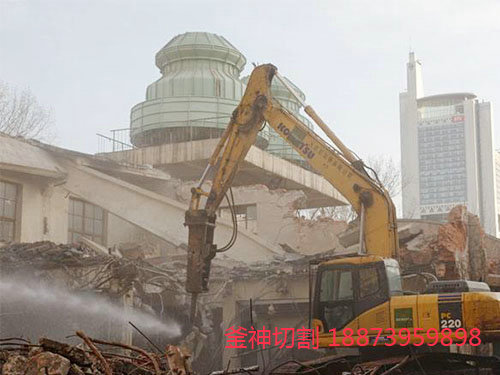 长沙釜神建筑工程有限公司,长沙混凝土绳锯切割,建筑物加固,建筑物拆除,长沙建筑物加固哪里好